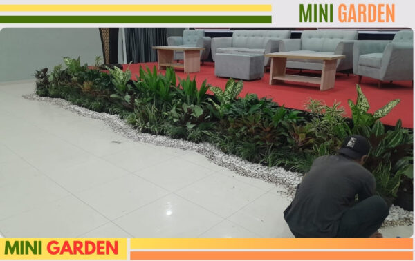 mini garden panggung